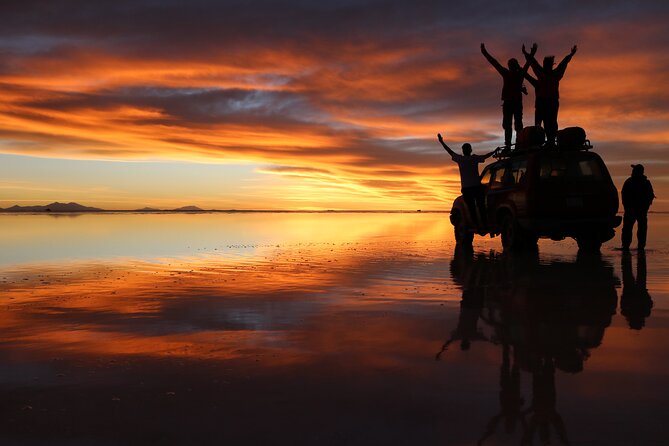 5-Hour Uyuni Salt Flat Tour Stargazing and Sunset/Sunrise In Group - Key things to know before you chase stars on the Salar