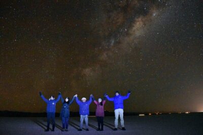 5-Hour Uyuni Salt Flat Tour Stargazing and Sunset/Sunrise In Group - Milky Way photo spots: why the water matters for reflections