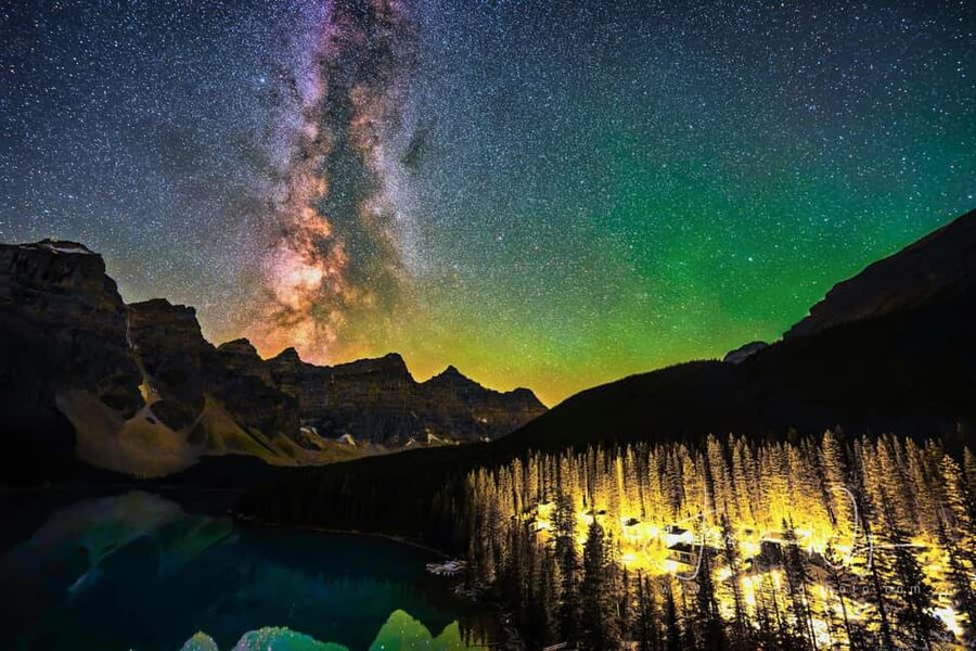 Banff OR Moraine Lake: Night Tour with possible Stargazing - Entering the dark-sky world near Banff or Moraine Lake