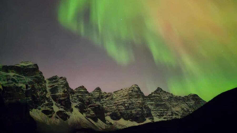 Banff OR Moraine Lake: Night Tour with possible Stargazing - Not a hike, but you still need the right footwear