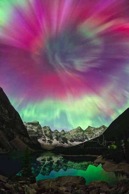 Banff OR Moraine Lake: Night Tour with possible Stargazing - Timing that keeps the best part of the night on schedule