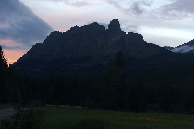 Canmore: Stargazing and Nature by Nightfall Walking Tour - 2hr - Meeting Point and Timing: Start Smart, Enjoy More
