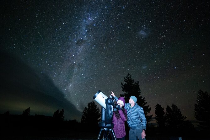 Chameleon Stargazing Shared Tour - Telescope time at Lake Tekapo: where the magic gets specific