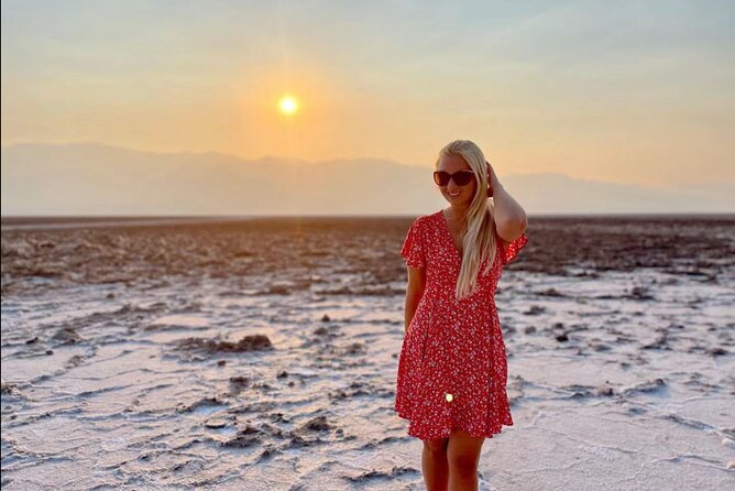 Death Valley Day & Night Tour - Scenic Stops, Sunset & Stargazing - The highlight route: from the welcome sign to the salt flats