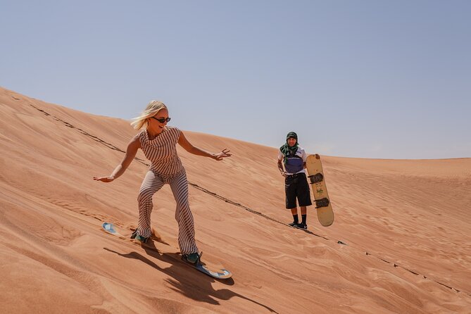 Dubai Overnight Desert Safari, BBQ & Stargazing at Al Khayma Camp - Sleeping in a private air-conditioned tent: comfort level, not just “cool photos”