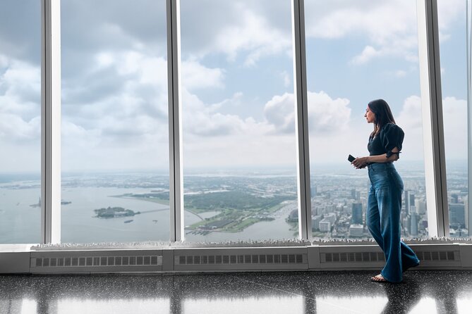 Fully Guided VIP Tour of One World Observatory - Small group size: why max 15 travelers makes a difference