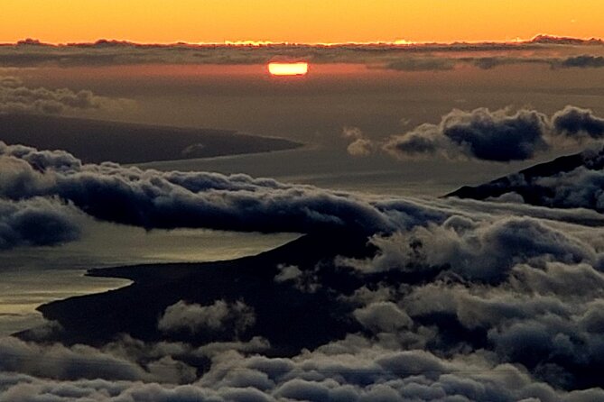 Haleakala Sunset and Astronomy Tour - First, Plan for the Big Altitude and Cold Reality