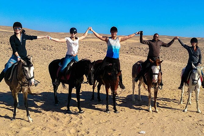 Hurghada: Sea & Desert Horseback Riding, Stargazing, Dinner, Show - Hurghada’s Makadi Bay: Where the sea view sets the mood