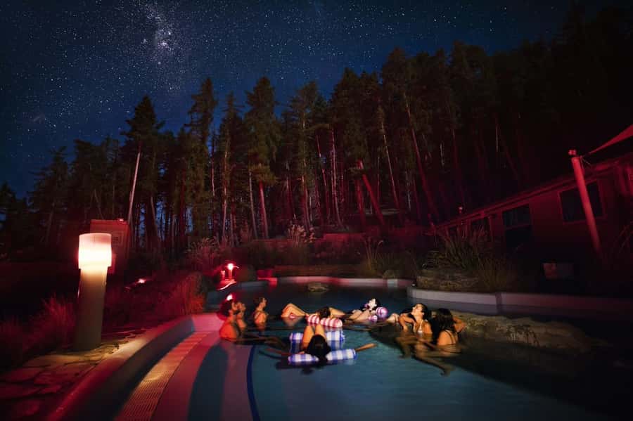 Lake Tekapo: 1.5-Hour Hot Pools & Stargazing Experience - Weather plan: outdoor stargazing is conditional, but the pools aren’t