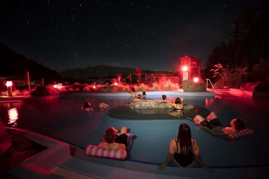 Lake Tekapo: 1.5-Hour Hot Pools & Stargazing Experience - The First Half: Telescope Stargazing and Constellations in the Night