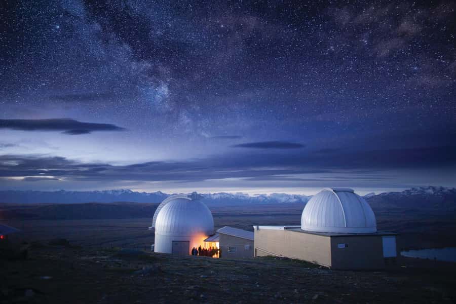 Lake Tekapo: Mountaintop Stargazing at Mount John Summit - Getting to the summit: Dark Sky Project base to stargazing platform