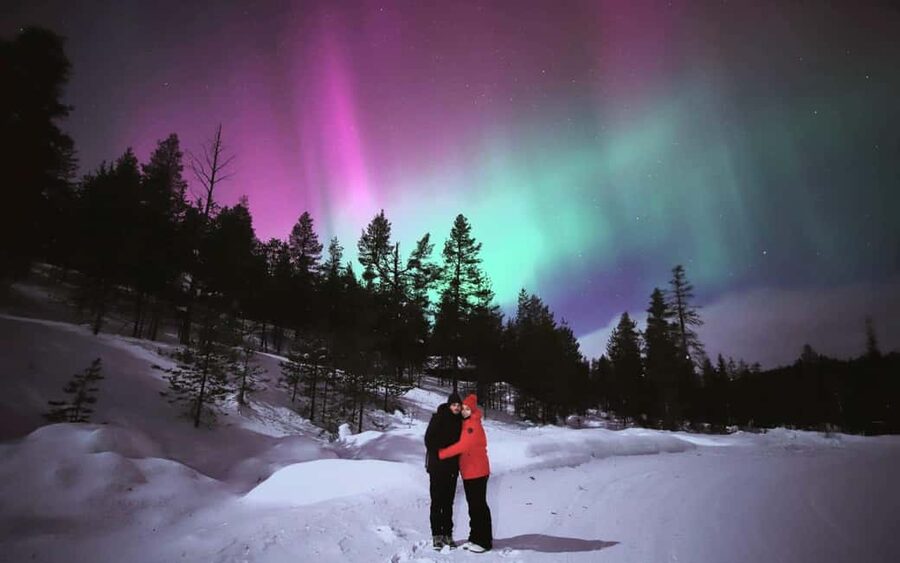 Levi: Northern Lights Tour and Stargazing by Telescope - Snowshoeing on a frozen lake (optional, but it’s a big deal)