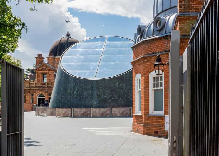 London: Royal Observatory Planetarium Show Entry Ticket - Greenwich views: the practical payoff of location