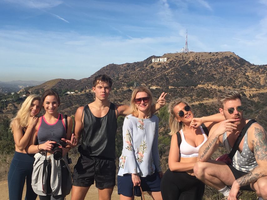 Los Angeles: Griffith Observatory Guided Hike/Walking Tour - The easy uphill start: bird sanctuary moments and park trail photos