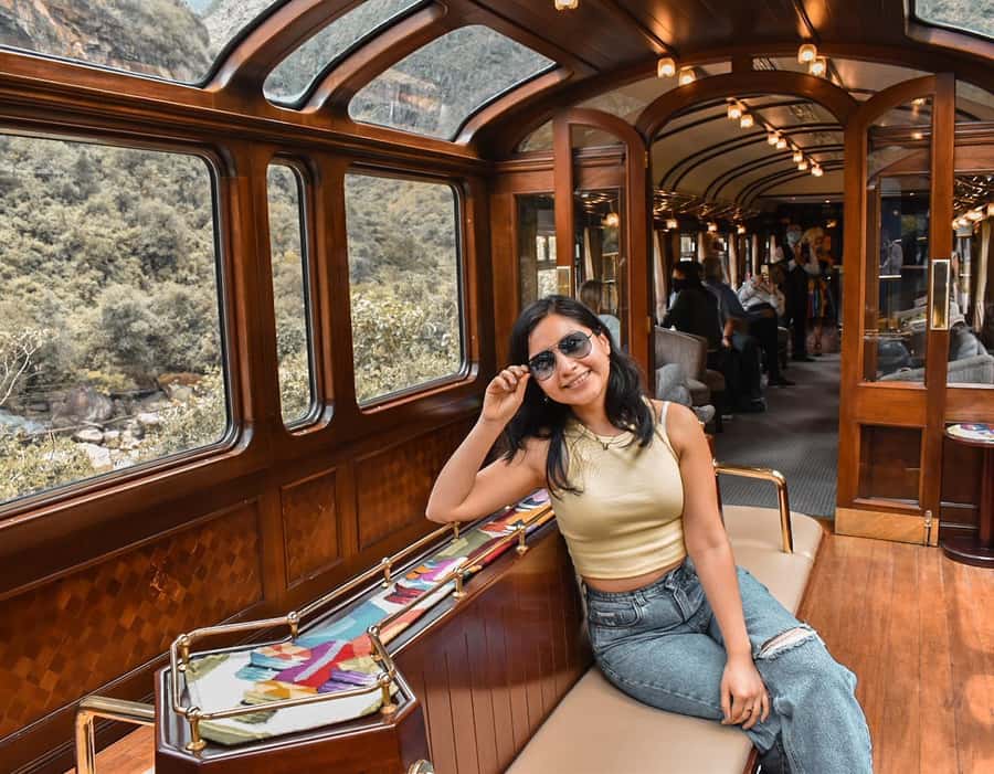 Machu Picchu: 1-day tour by Vistadome Observatory train - A 05:00 pickup and the Vistadome Observatory morning ride
