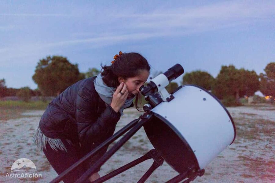 Madrid: Night sky observation with an expert astronomer - Seeing the Sky Above Madrid, Step by Step