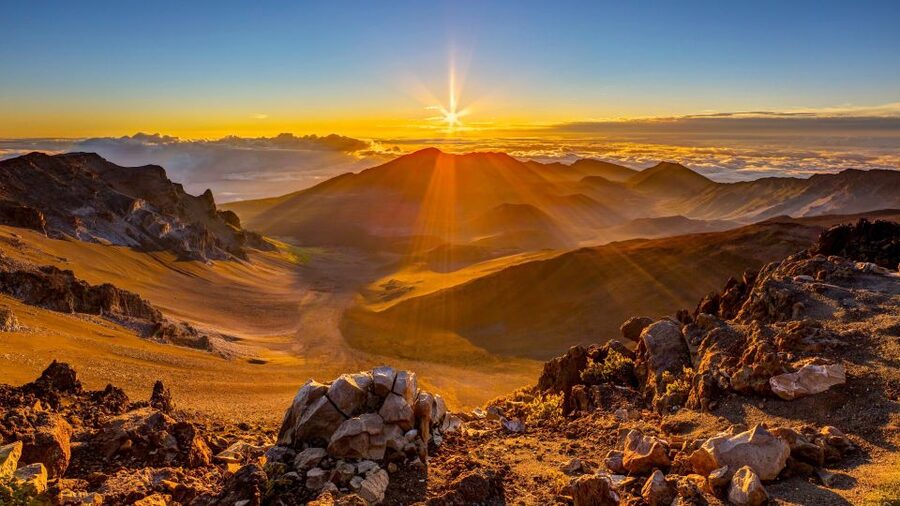 Maui: Haleakala Sunset and Stargazing Tour with Dinner - The Summit Dinner: More Than Food, It’s Part of the Timing