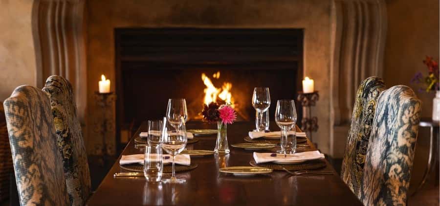 Mount Cook, Lake Pukaki: Billion Star Dining - The wine cellar briefing: where the Southern sky lesson starts