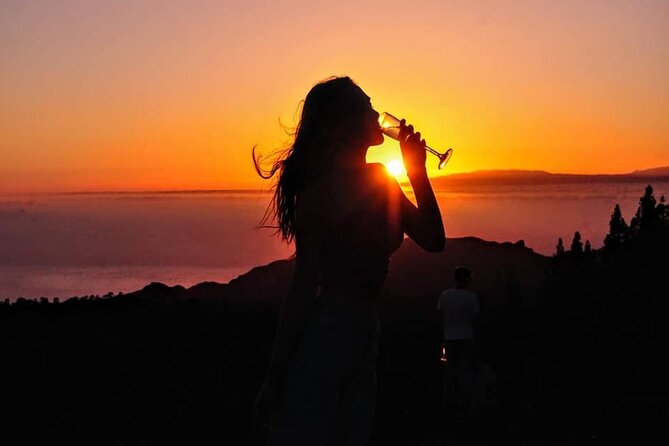 Mount Teide Stargazing with Dinner - Sunset Above the Sea of Clouds: The Moment the Sky Switches On