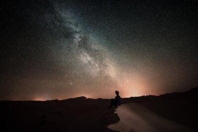 Night Desert Safari, Stargazing, Dune Driving & Inland Sea Visit - Photo stop on the dunes: quick skyline vibes without the long wait