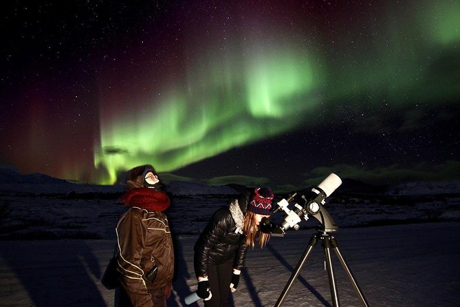 Northern Lights and Stargazing Small-Group Tour with Local Guide - The Northern Lights Exhibition Center Stop (Quick but Useful)