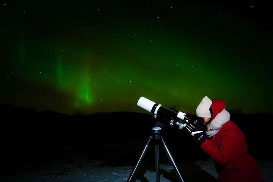 Northern Lights & Stargazing Jeep Tour - Reykjavik Pickup at 9–9:30 PM: The Night Starts Late for a Reason