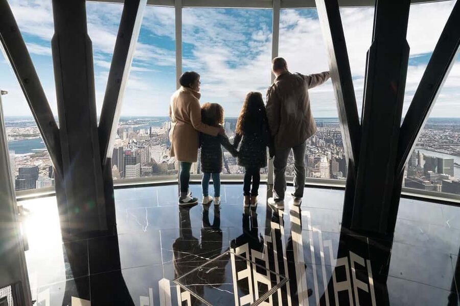 NYC: Empire State Building Tickets - Observatory & Museum - Express Ticket for Busy Days: Is Skipping the Line Worth It?