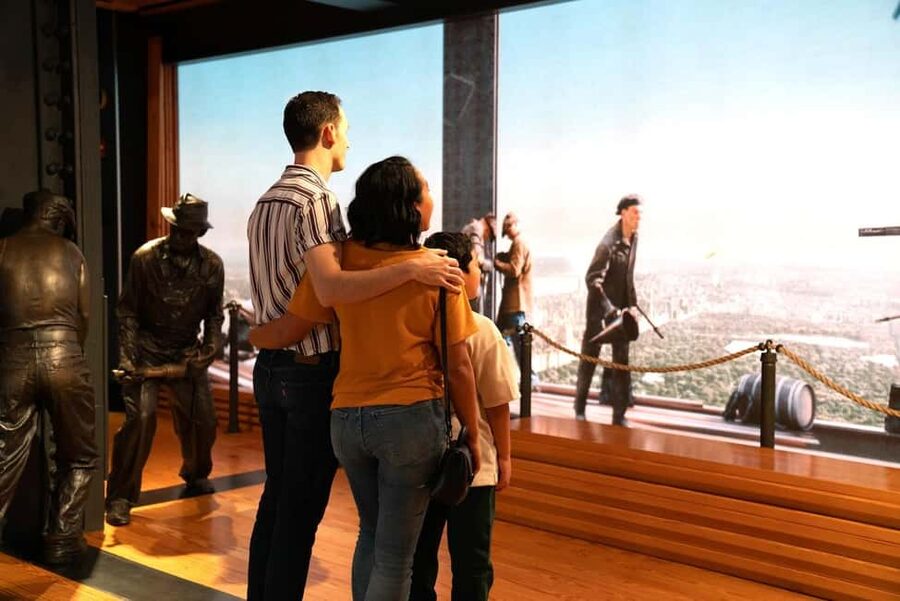 NYC: Empire State Building Tickets - Observatory & Museum - Getting Through Security and Staying Comfortable