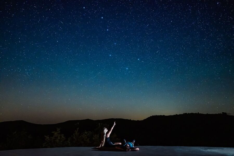 Orderville: East Zion Stargazing Trip with Hot Chocolate - Meeting at the recreation barn: how the evening starts