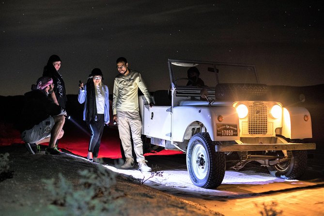 Private Night Vintage Land Rover Desert Safari & Stargazing - The 1950s Land Rover Night Safari: UV Lights and Animal Spotting