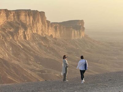 Riyadh: Edge Of The World, camels &Stargazing with 4x4 - The 4x4 ride out of Riyadh: part logistics, part adrenaline