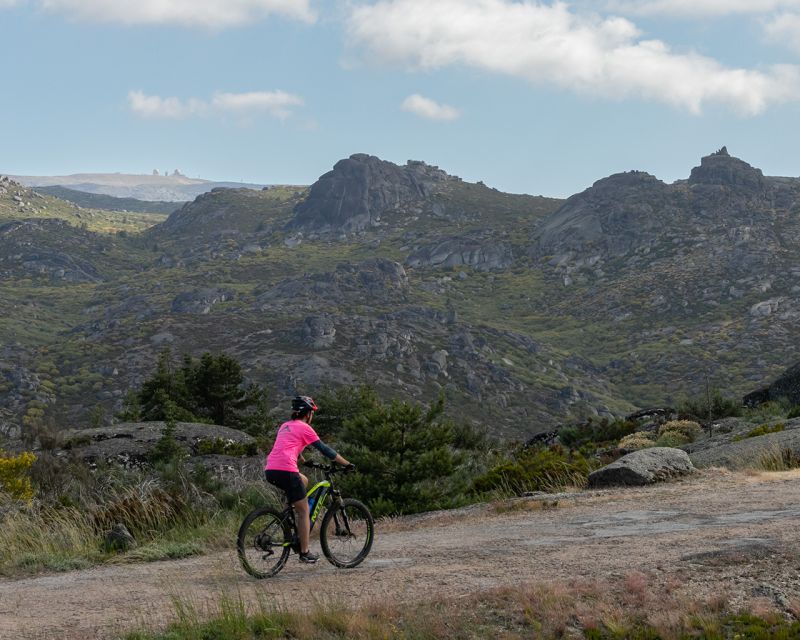 Serra da Estrela: Private E-Bike Tour with Observatory - Serra da Estrela on an e-bike: what 4 hours really delivers