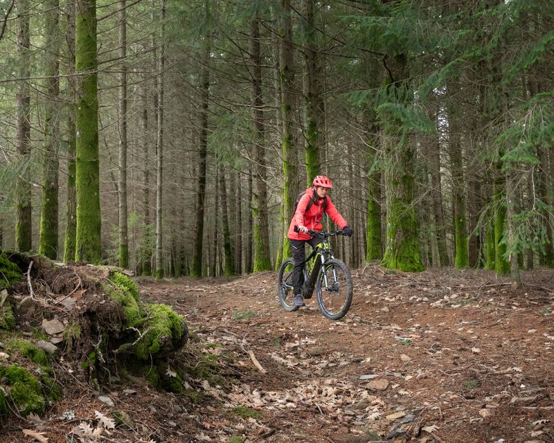 Serra da Estrela: Private E-Bike Tour with Observatory - Cruz das Jugadas: your first hit of Estrela peaks
