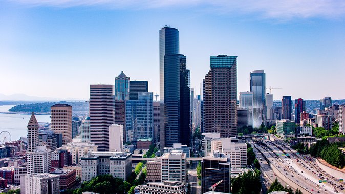 Sky View Observatory at the Columbia Center Admission Tickets - Your 360° view “map”: murals, infographics, and what to look for