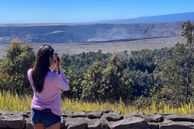 Small Group Big Island Twilight Volcano and Stargazing Tour - Pickup, van ride, and the “it’s a long day” reality