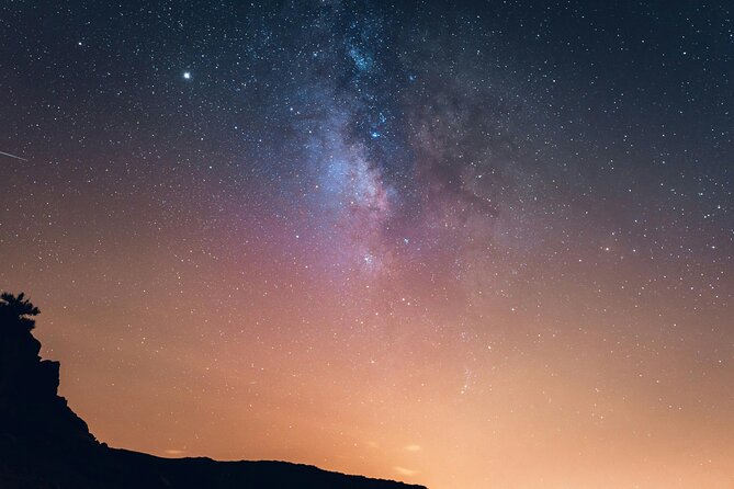 Small Group Teide Stargazing Tour with Picnic at Sunset - Los Roques de Garcia: lunar views, lava rivers, and included ticket