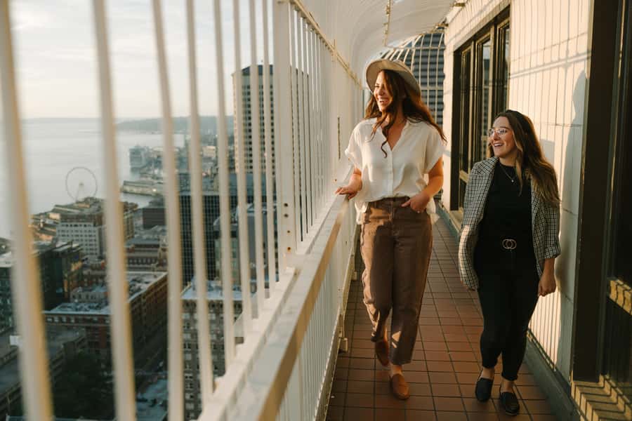 Smith Tower: Observatory Access Ticket - Who this experience fits best