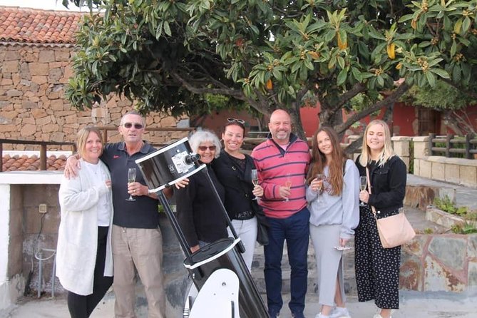 Stargazing Experience with Dinner & Drinks - Dinner and drinks: Canarian comfort with a few logistics wrinkles