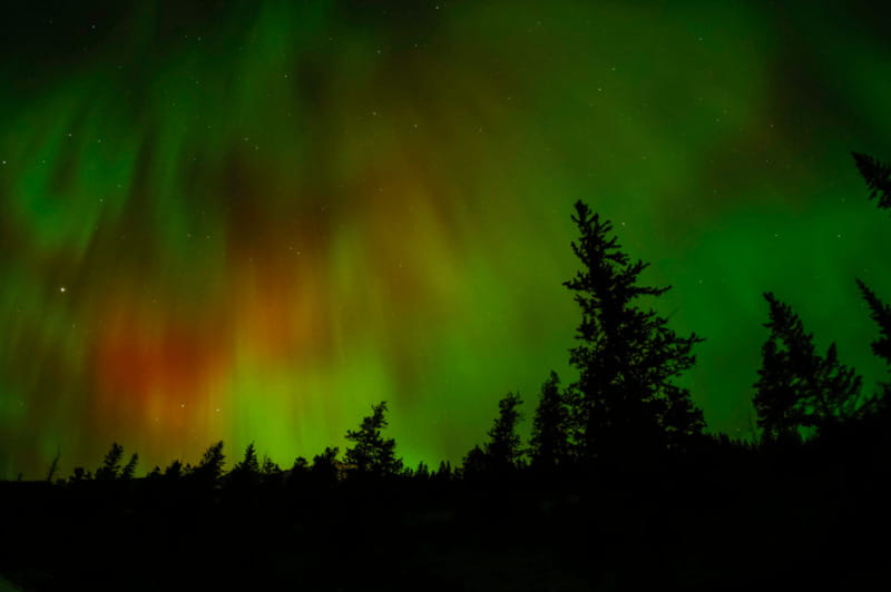Sunrise or Sunset/Stargazing Tour at Moraine Lake from Banff - Who Should Book (and What to Bring)