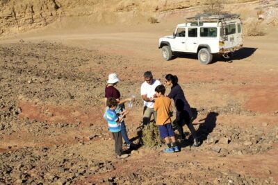 Sunset time Ramon Crater Jeep tour, bonfire and stargazing - When and where to meet in Mitzpe Ramon