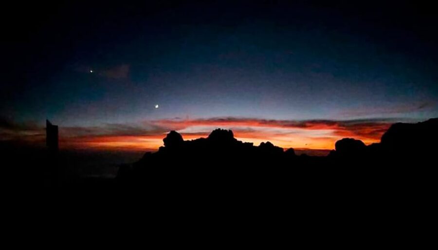 Tenerife: Sunset Night Tour and Stargazing at Teide + Dinner - Dinner timing: what to expect after the telescopes