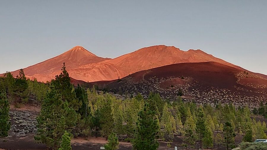 Tenerife: Teide National Park Sunset & Stargazing Tour - Price and value: why $47 can feel fair or cheap