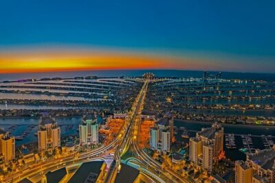 The View at Palm Jumeirah Dubai Observatory Deck Entry Ticket - Inside the observatory: decks, exhibits, theater, and a built-in plan for extra time