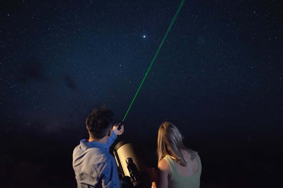 Uluru: National Park Astronomy Tour with Telescope and Photo - The 150-minute flow: pickup, drive, and the slow build to dark skies