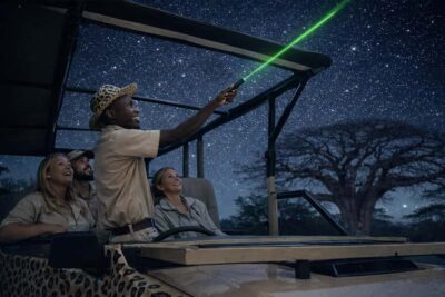 Victoria Falls: Bush Experience and Stargazing D-F-ES-GB - First step: hotel pickup, quick briefing, then off-road starts